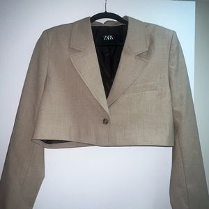Zara cropped blazer